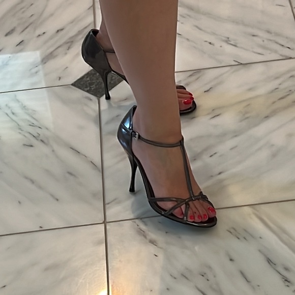 Prada Heels - Picture 15 of 15